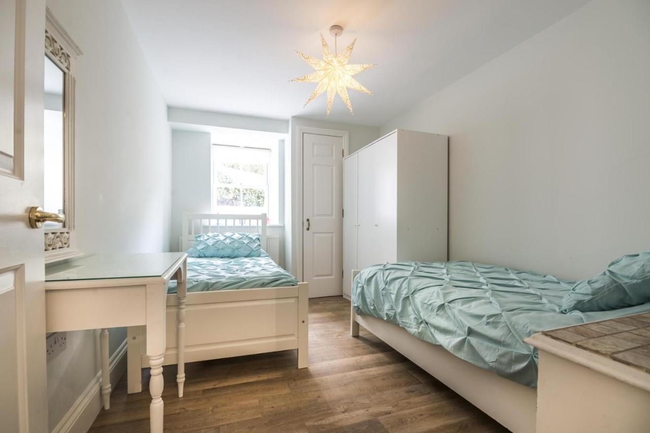 Bryn Y Mor - 2 Bedroom Apartment - 텐비 외부 사진