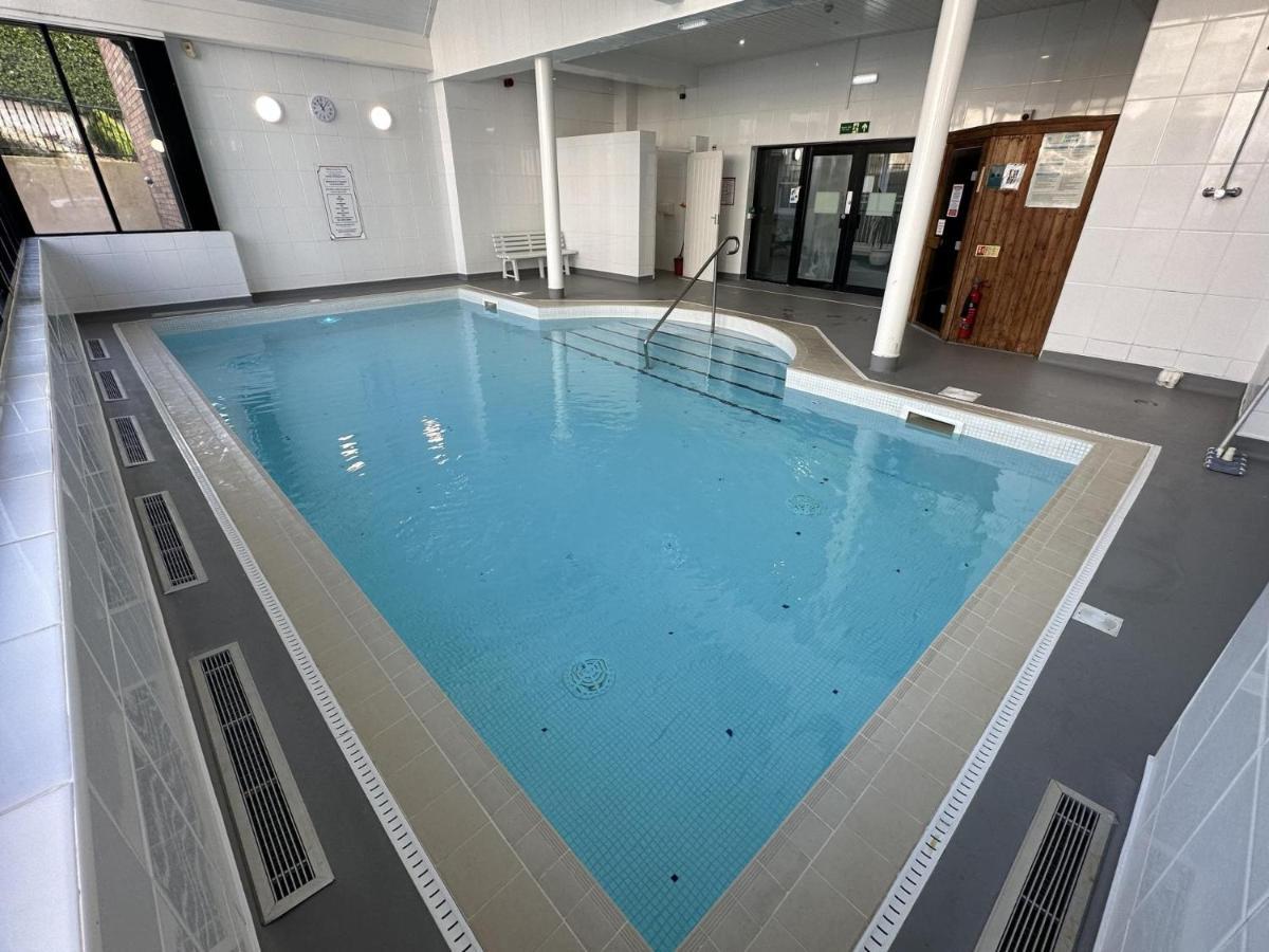 Bryn Y Mor - 2 Bedroom Apartment - 텐비 외부 사진
